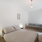 Casa Terrace And Parking Apartment