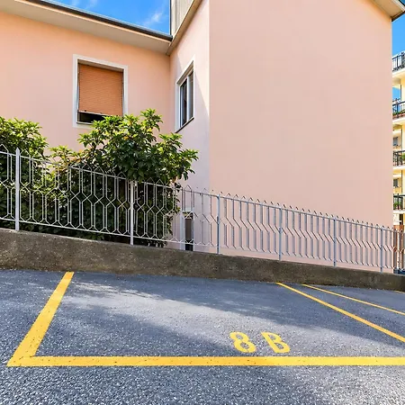 Casa Terrace And Parking Cogoleto